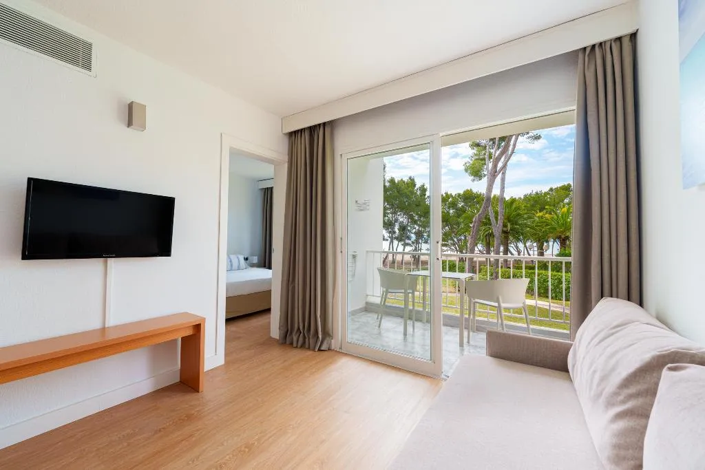 APARTMENT SIDE SEA VIEW WITH BALCONY Room, Caprice Playa de Alcudia Apartments, Majorca