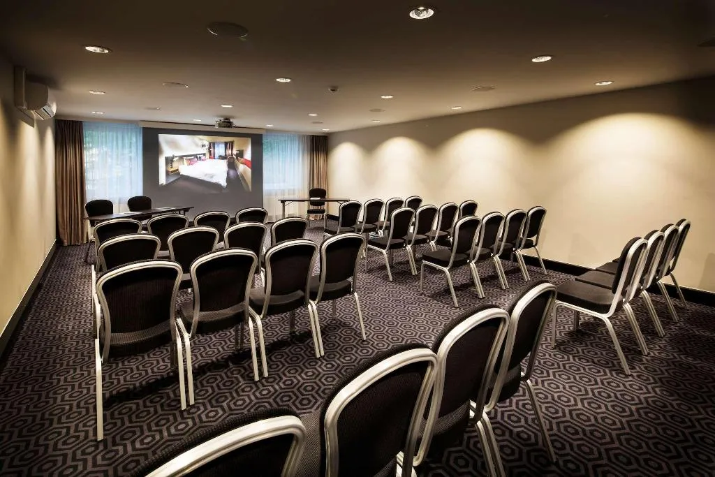Conferences, Pulse 8, Prague