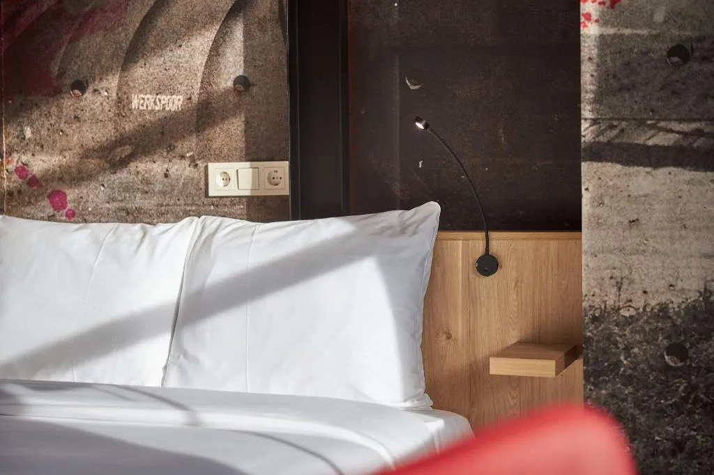 Room, Inntel Hotels Amsterdam Landmark, Amsterdam