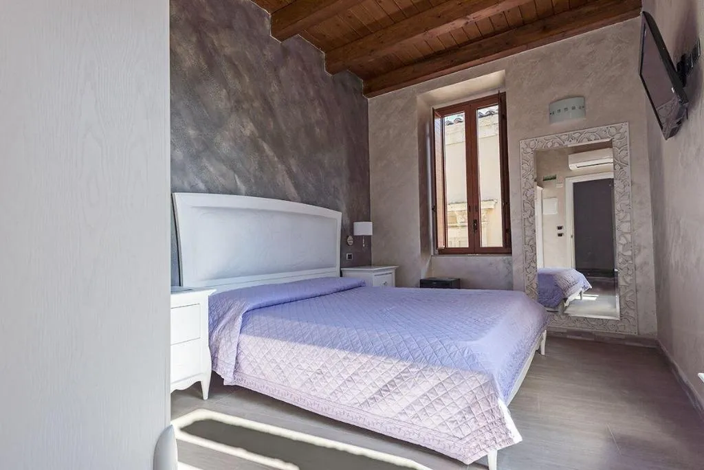 Room, Hotel Flora, Catania