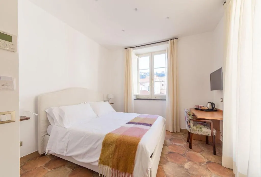 Room, Residenza Il Campanile, Naples