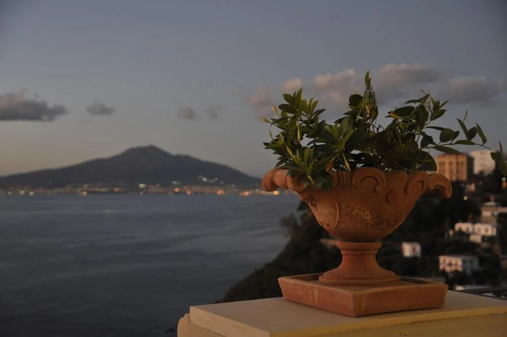 General view, Grand Hotel Angiolieri, Naples