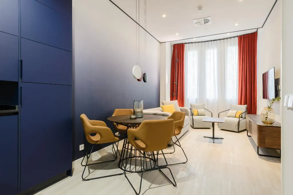 APARTMENT CAPACITY 3 ONE BEDROOM Room, Smartrental Collection Gran Vía Centric, Madrid