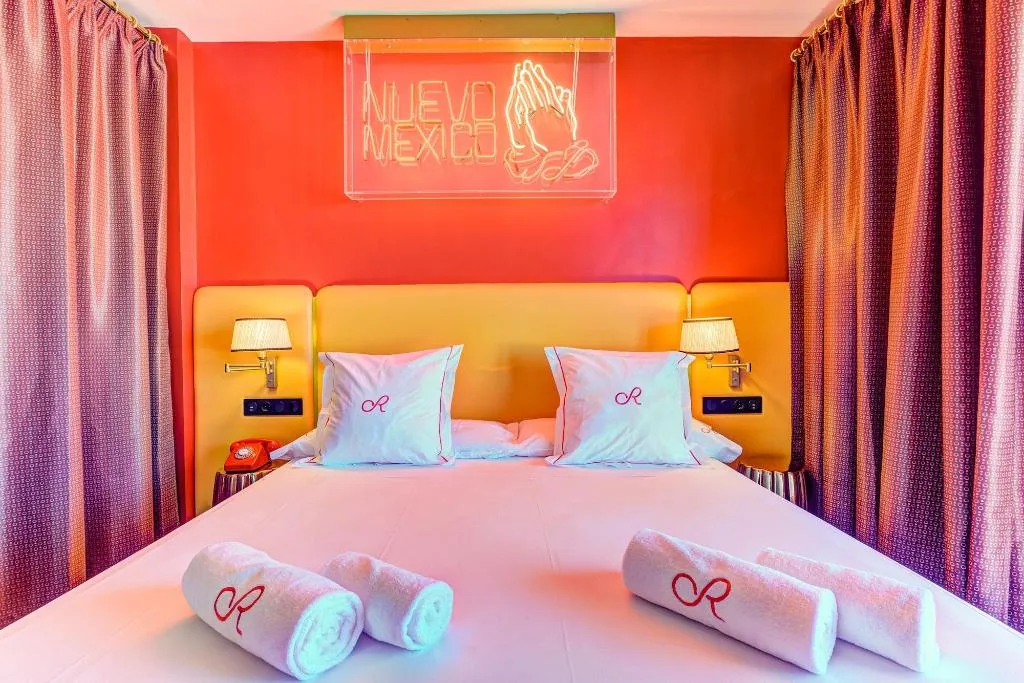 SUITE STANDARD Room, Romeos Ibiza, Ibiza