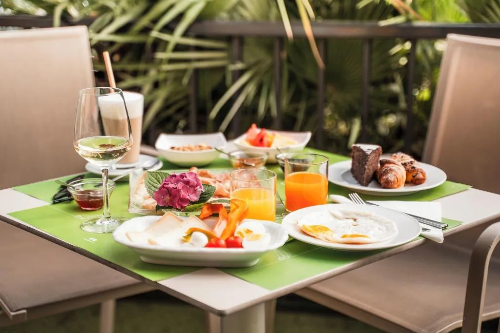Restaurant, MyLAGO Garda Active Hotel, Milan