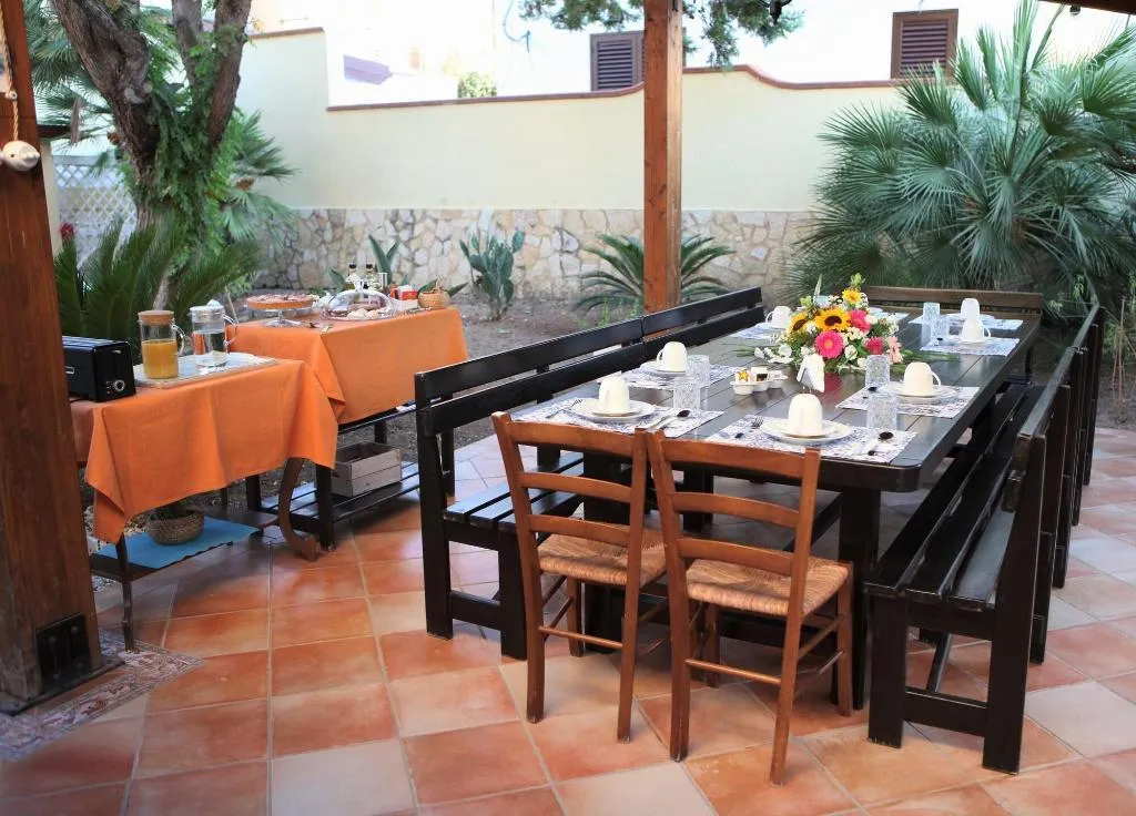 Restaurant, B&B Villa Maiolica, Catania