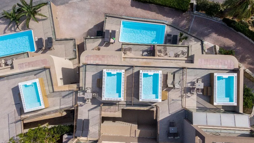 JUNIOR SUITE WITH JACUZZI Room, Athina Palace, Crete
