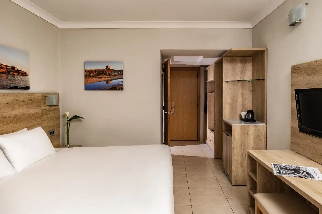 SINGLE SEA VIEW Room, QAWRA Palace Resort & SPA, Malta