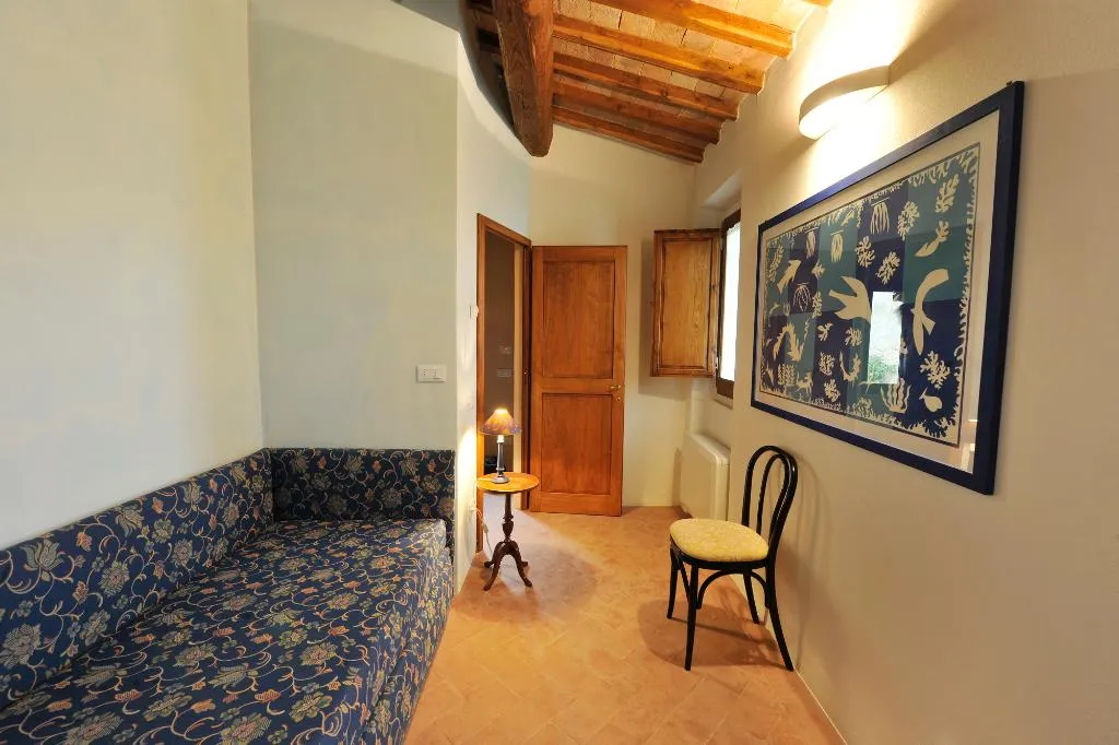 APARTMENT TWO BEDROOMS TWO BATHROOMS Room, Il Paluffo, Florence