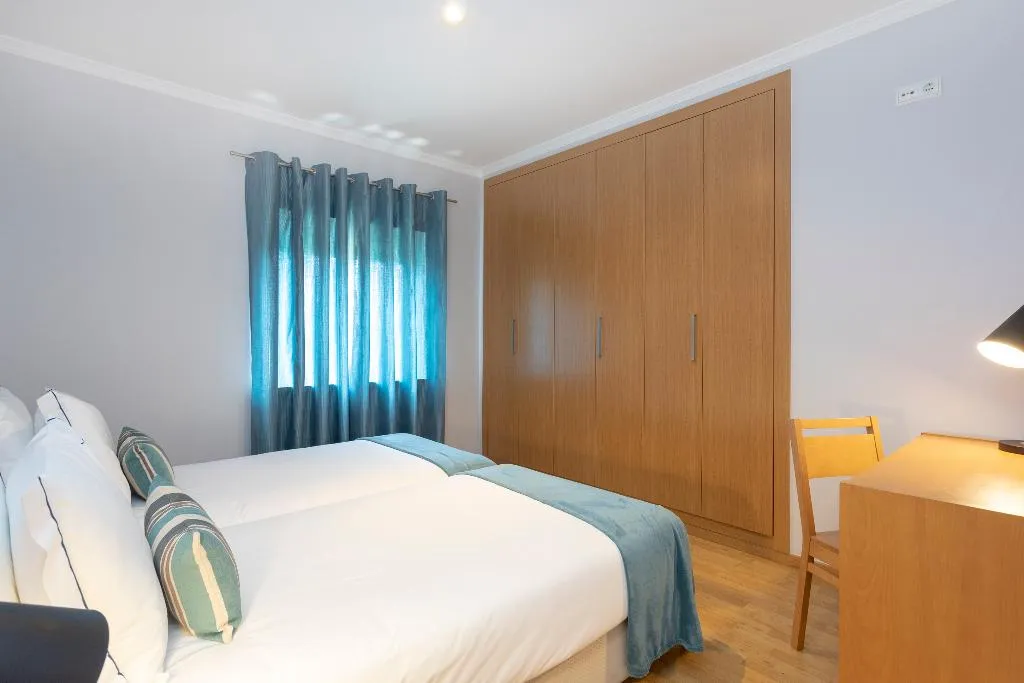 APARTMENT THREE BEDROOMS Room, Placid Village, Algarve