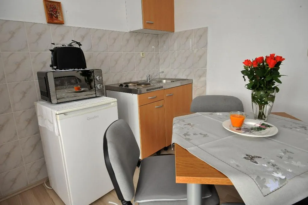 APARTMENT WITH BALCONY Room, Apartments Sea Star, Dubrovnik