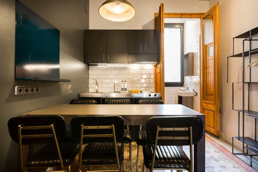APARTMENT TWO BEDROOMS Room, La Mare by The Streets, Barcelona