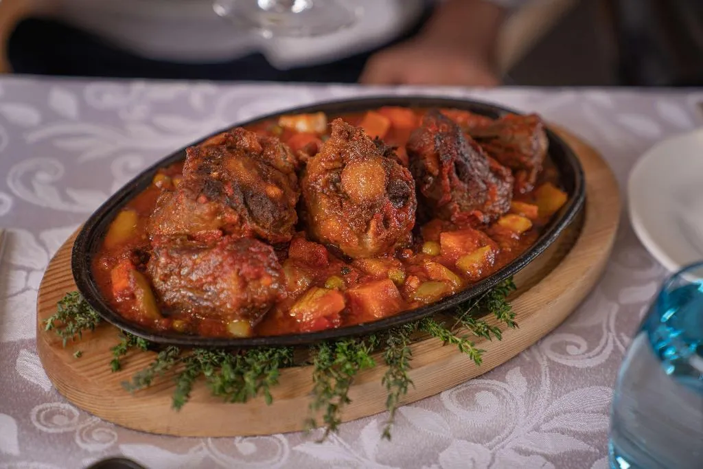 Restaurant, Kempinski Nile Hotel Garden City Cairo, Cairo