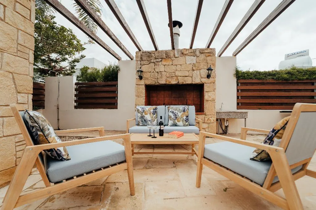 BUNGALOW THREE BEDROOMS WITH PRIVATE POOL Room, Sea Point Villas, Cyprus