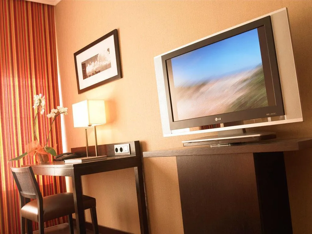 Room, Pullman Madrid Airport Feria, Madrid