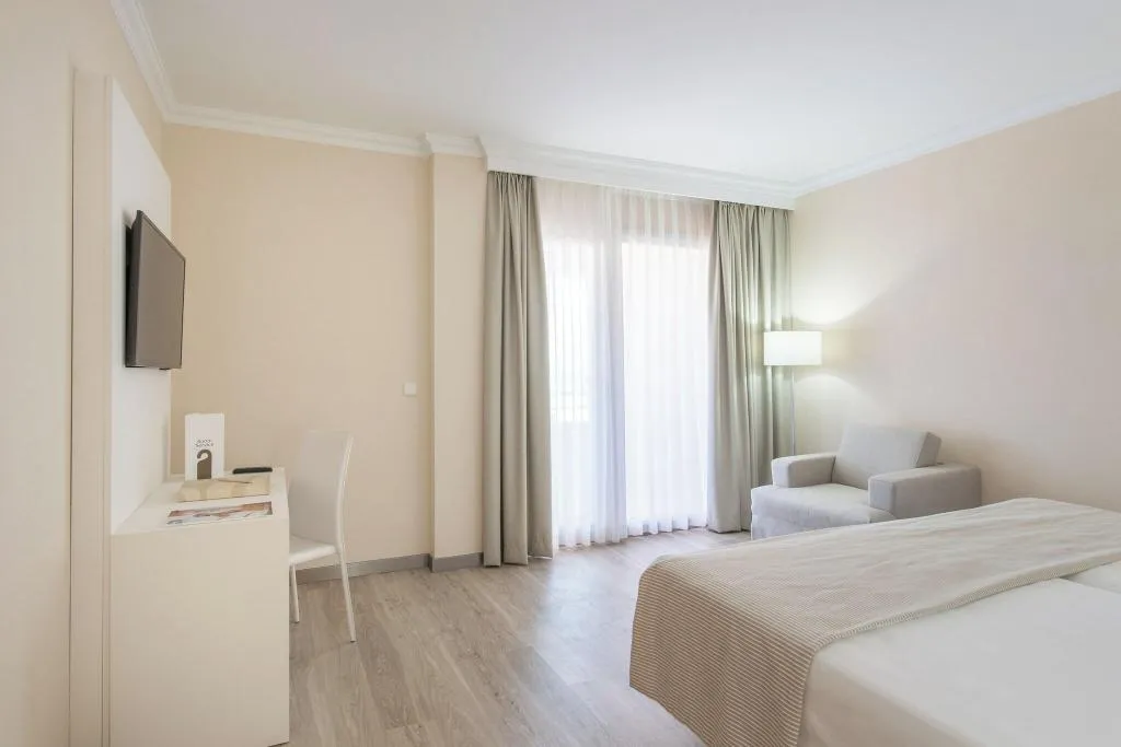 Room, Oliva Nova Beach & Golf Hotel, Fuerteventura