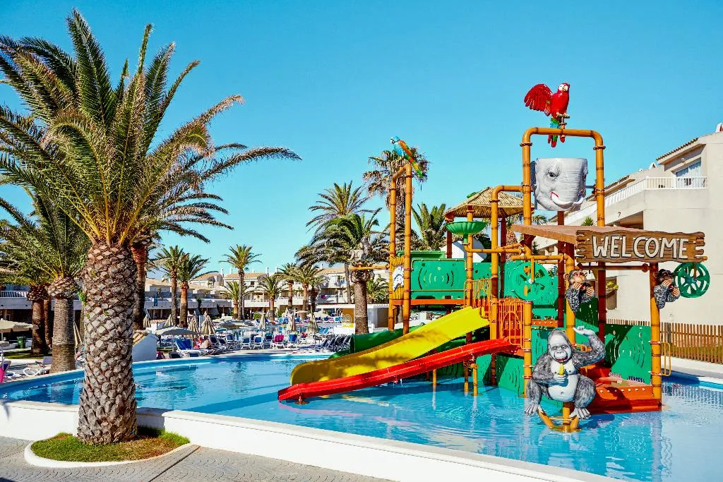 Pool, Hotel Globales Los Delfines, Menorca