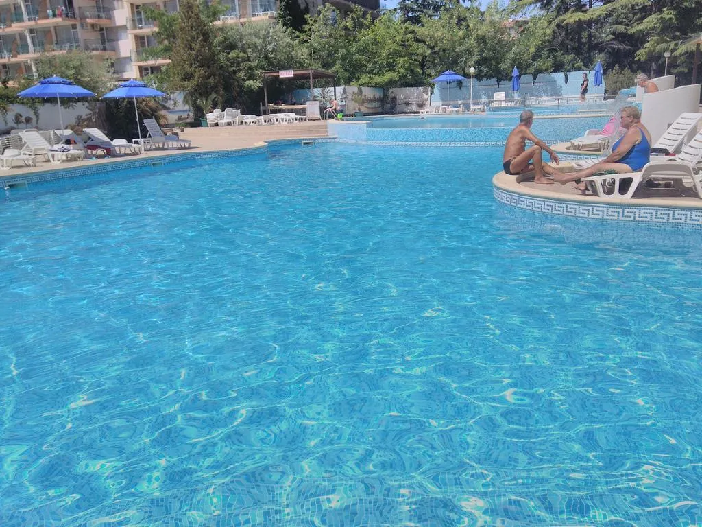 Pool, Yantra Hotel, Bourgas