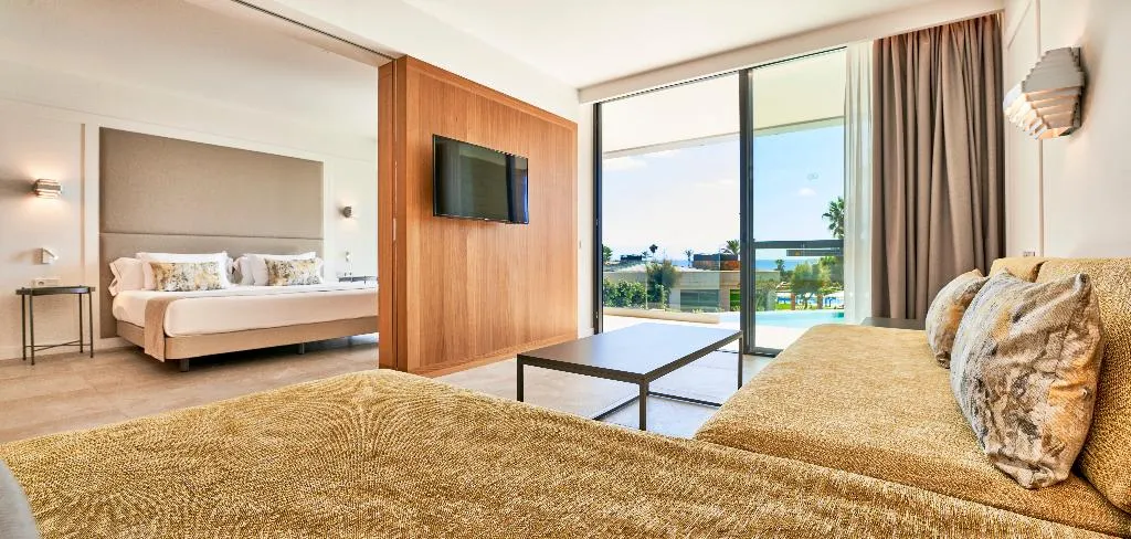 SUITE PRESTIGE Room, Insotel Punta Prima Prestige Suites & Spa, Menorca