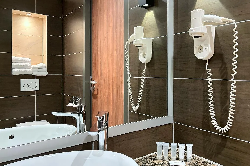 TRIPLE STANDARD Room, Hotel Levell, Amsterdam