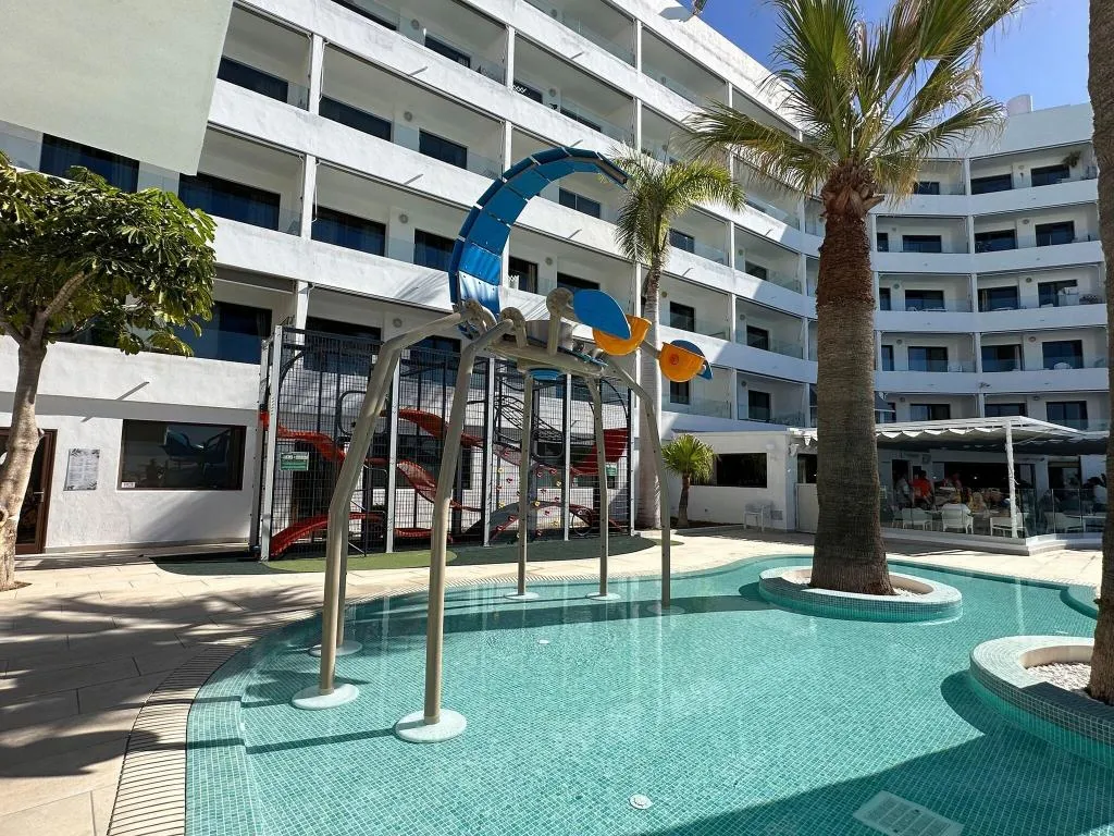 Sports and Entertainment, Pearly Grey Ocean Club Apartments & Suites, Tenerife