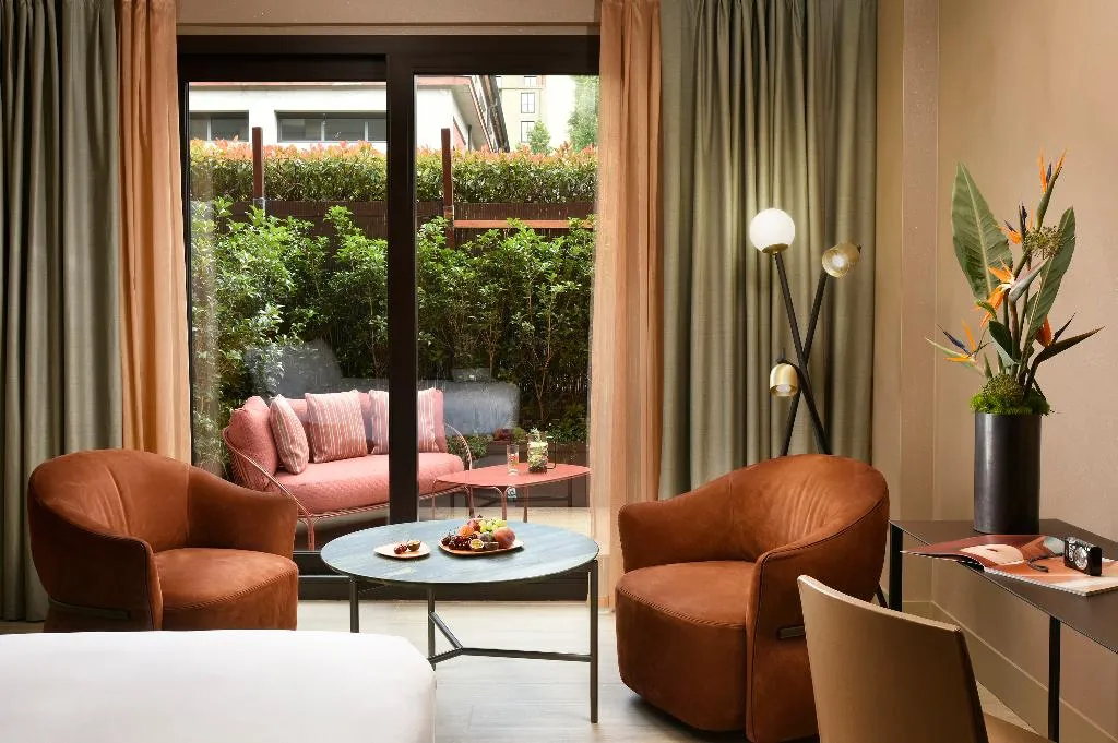 JUNIOR SUITE GARDEN VIEW Room, Milan Suite Hotel, Milan
