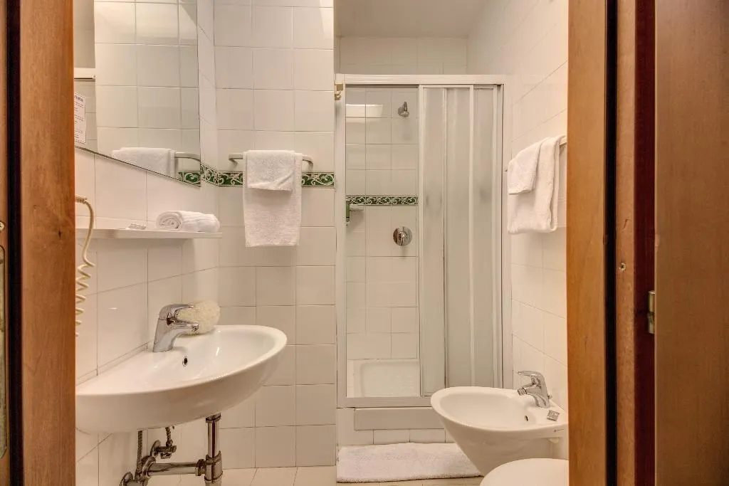 QUADRUPLE STANDARD Room, Corona, Rome