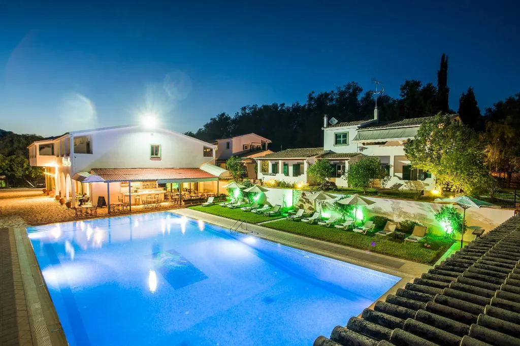 Pool, Paradise Inn, Corfu