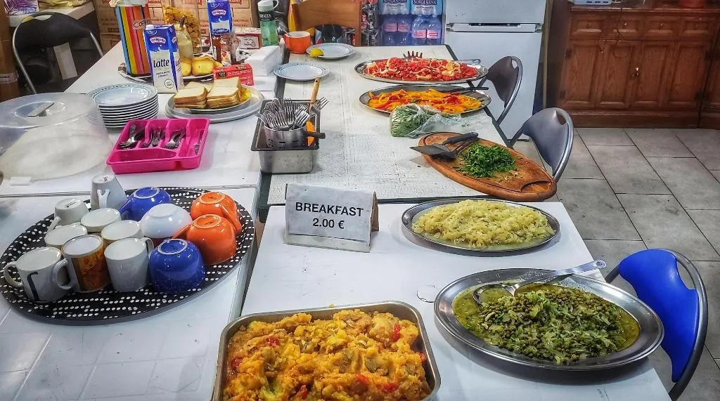 Restaurant, Naples Experience Backpackers Hostel, Naples