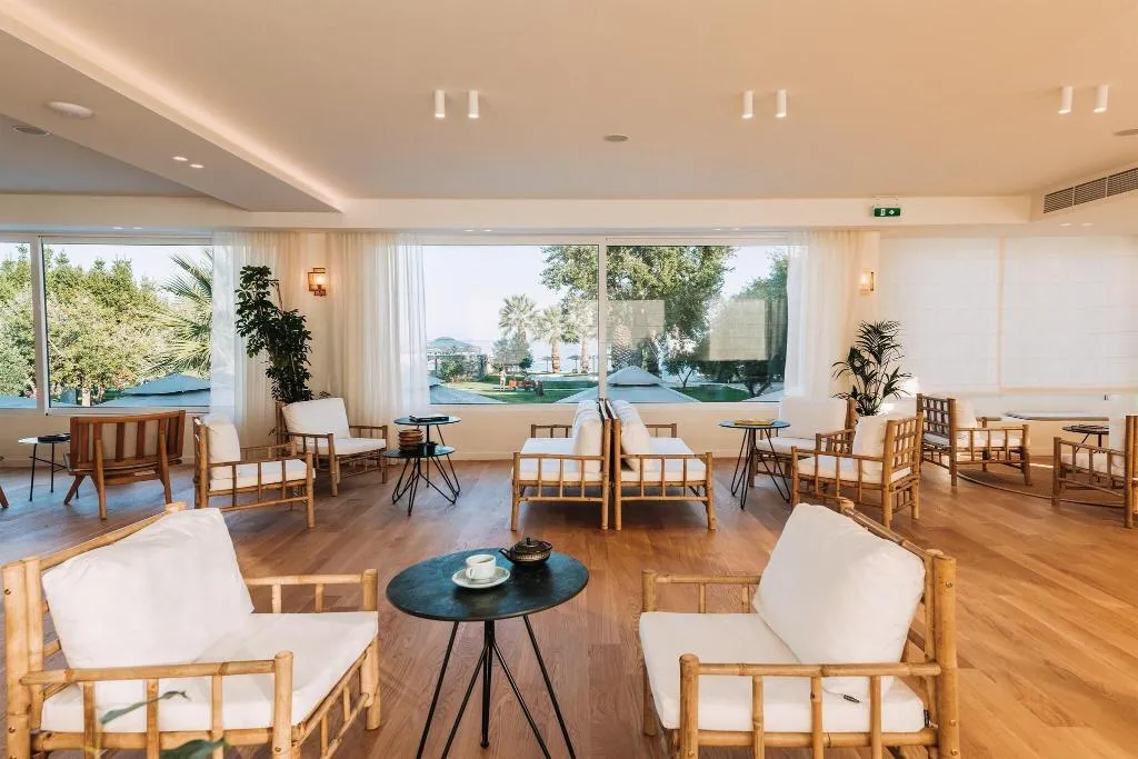 Lobby, Grand Bleu Sea Resort Hotel, Athens