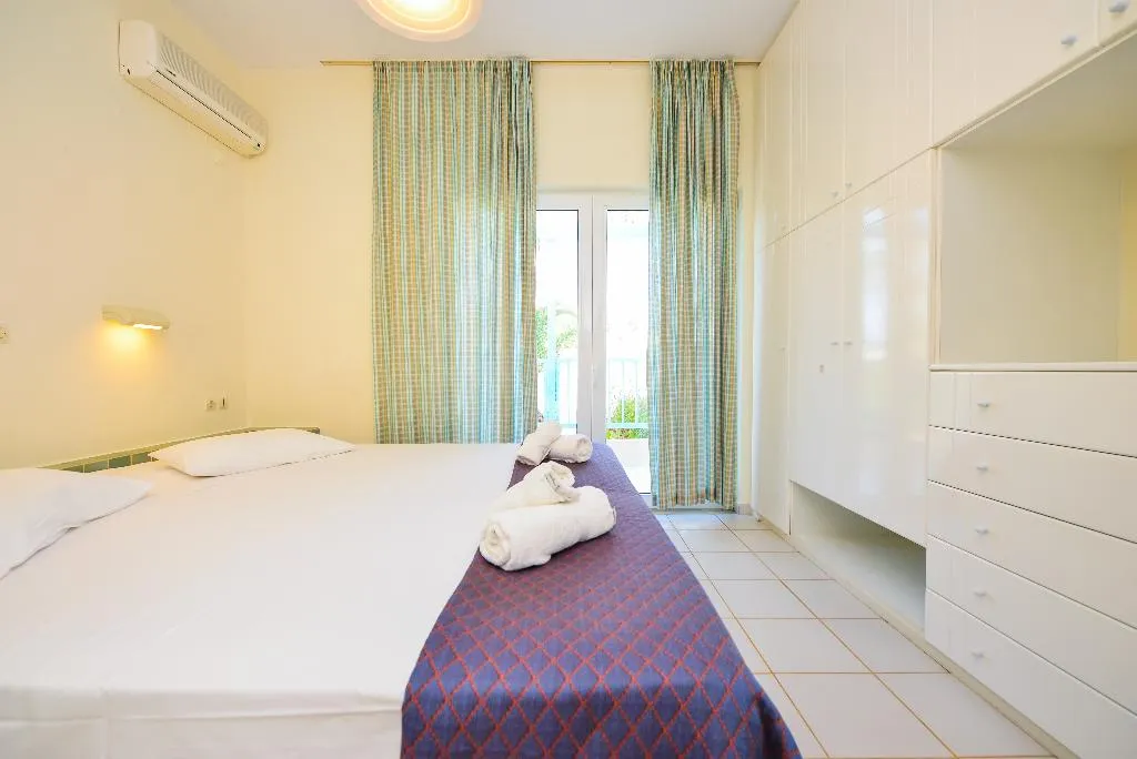 APARTMENT SUPERIOR TWO BEDROOMS Room, Golden Dream Apartments, Crete