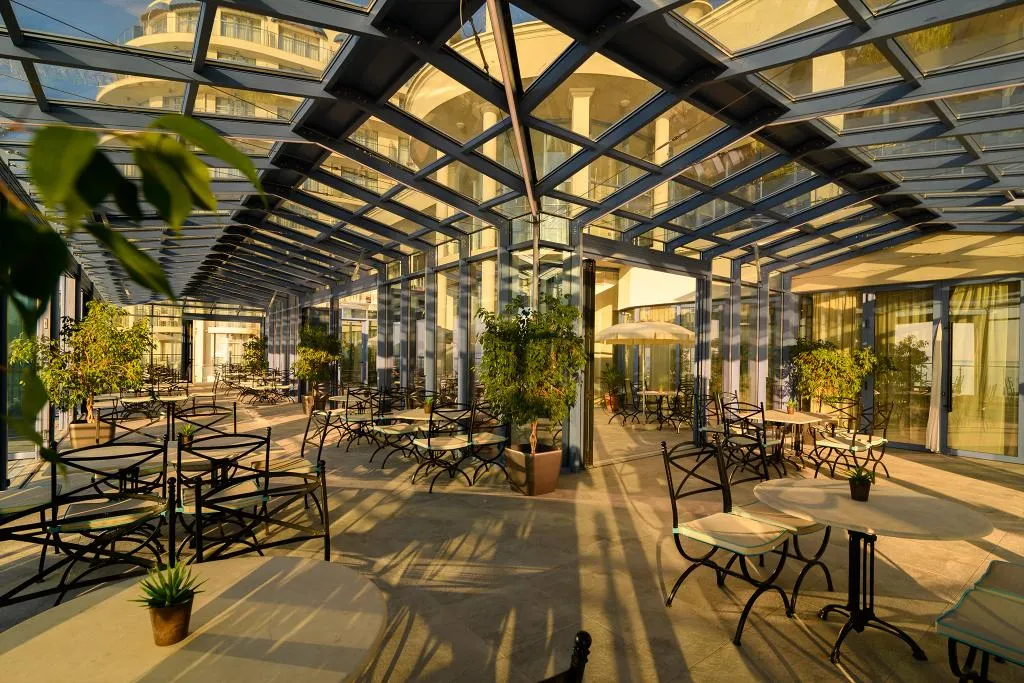 Terrace, Balneo Hotel & Spa Azalia, Varna