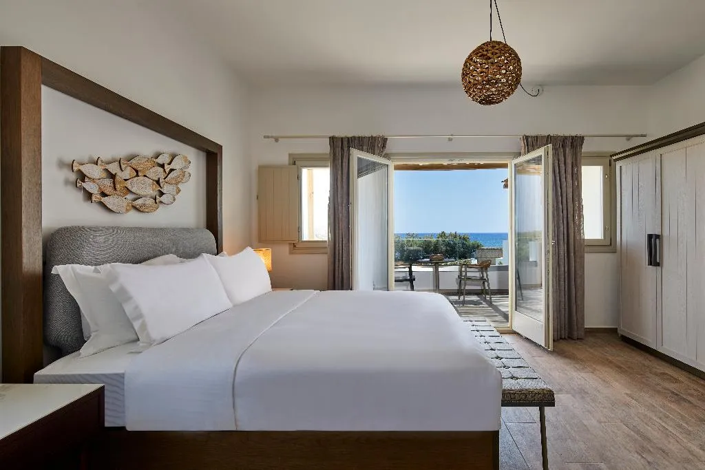 SUITE SEA VIEW Room, Sea Breeze Santorini Beach Resort, Curio Collectio, Santorini