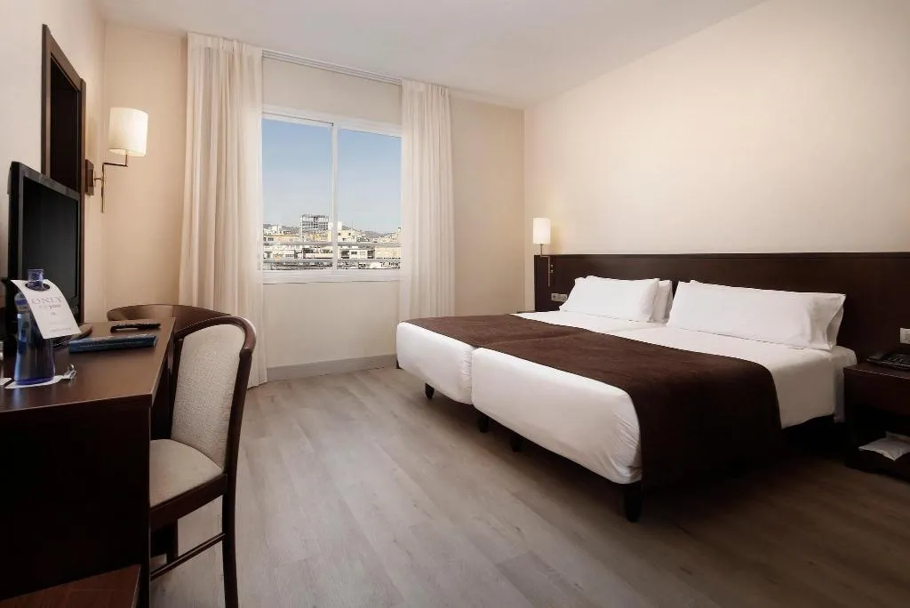 DOUBLE STANDARD Room, Hcc Regente, Barcelona