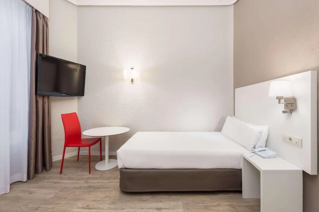 SINGLE STANDARD Room, Zel Madrid, Madrid