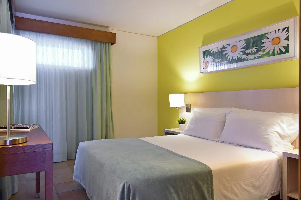 APARTMENT POOL VIEW TWO BEDROOMS Room, Aqualuz Lagos by The Editory, Algarve