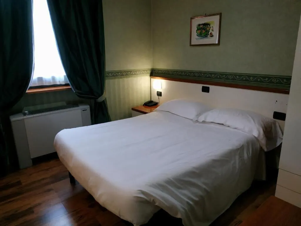 Room, Hotel Aurora, Rome