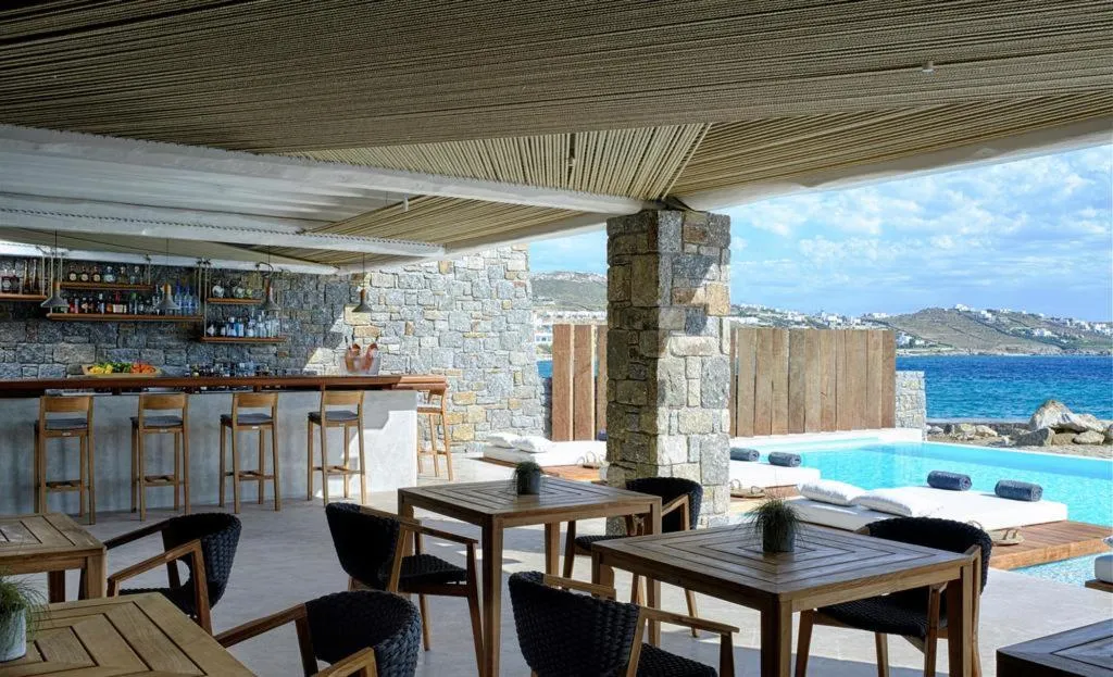 Bar, Bill & Coo Coast Suites -The Leading Htls, Mykonos