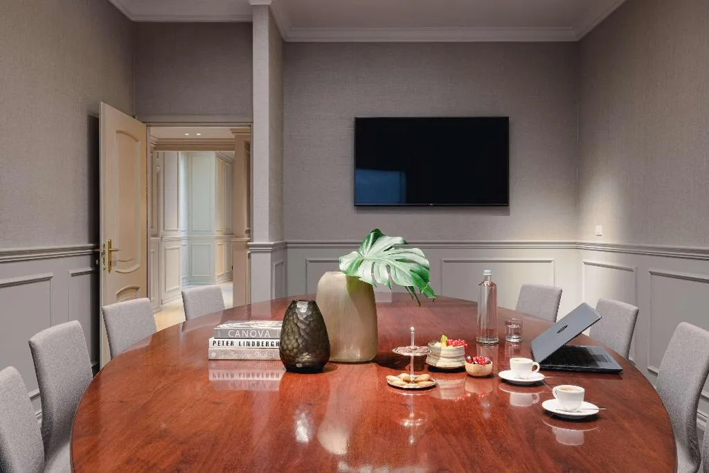 Conferences, Hotel Cristoforo Colombo – Preferred Hotels & Res, Milan