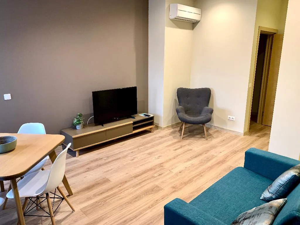 APARTMENT WITH BALCONY Room, Riga Lux Apartments - Ernesta, Riga
