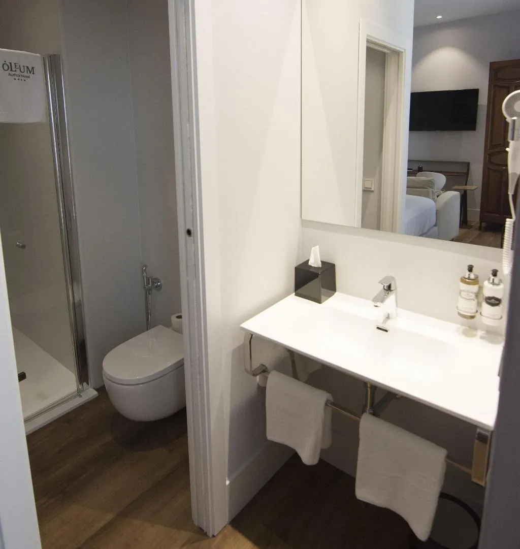 Room, Hotel Oleum Parking Gratuito Reserva Previa, Andalucia