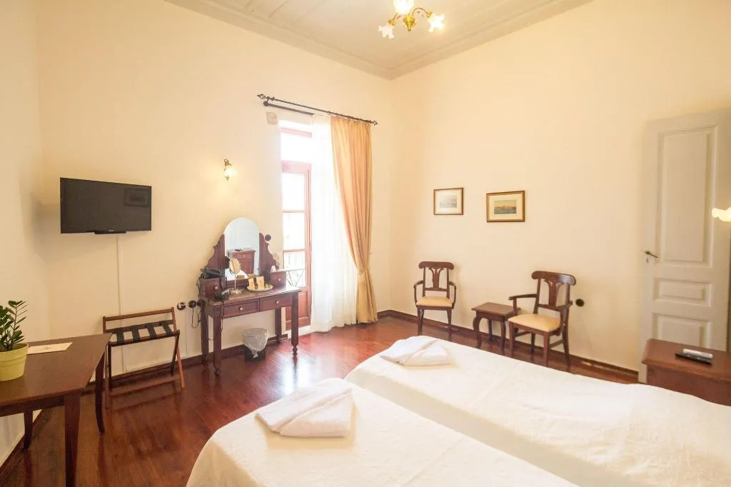 Room, Vilelmine, Crete