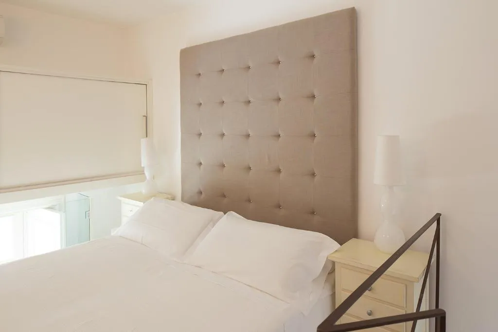 APARTMENT CAPACITY 2 Room, Ferrini Home Residence 150, Catania