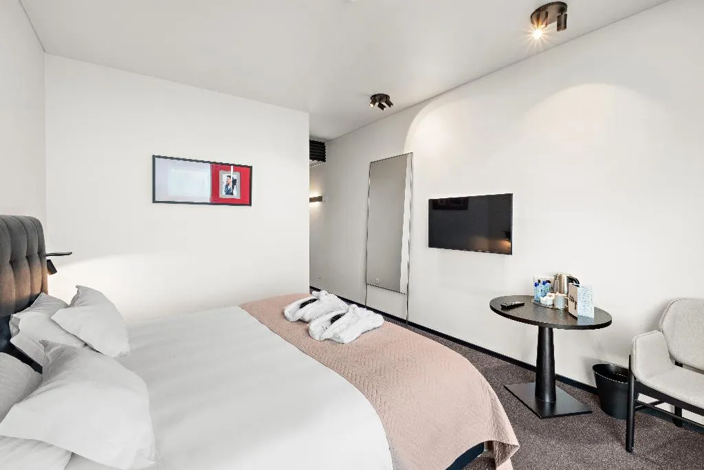 Double or Twin RIVER VIEW Room, Axis Viana Business & Spa, Porto