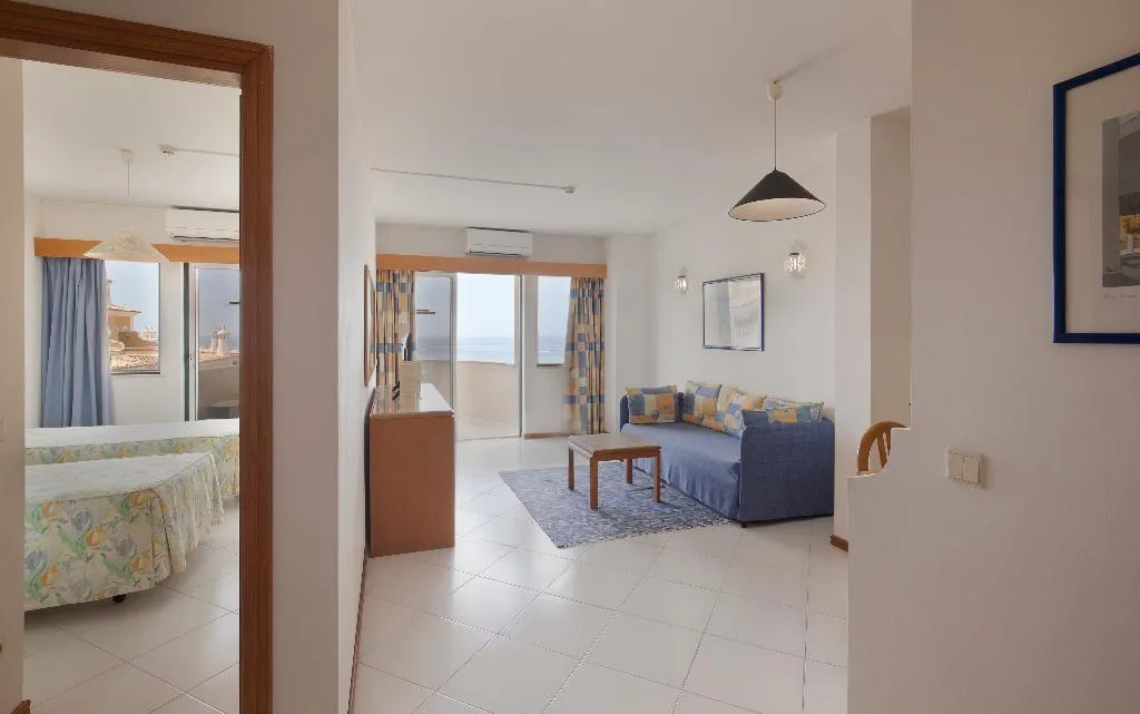APARTMENT SEA VIEW TWO BEDROOMS Room, Algarve Mor Apartamentos, Algarve