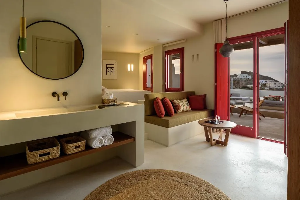 SUITE EXECUTIVE Room, Potnia Theron Suites, Santorini