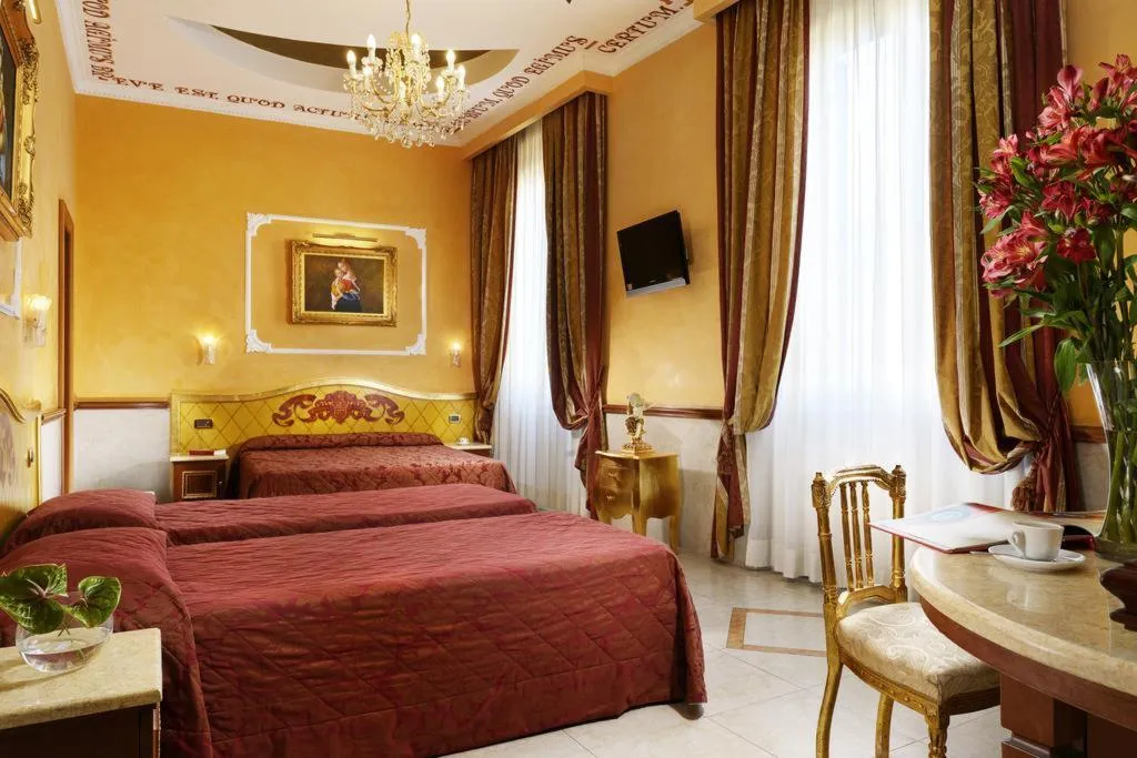 QUADRUPLE STANDARD Room, Clarion Collection Hotel Principessa Isabella, Rome