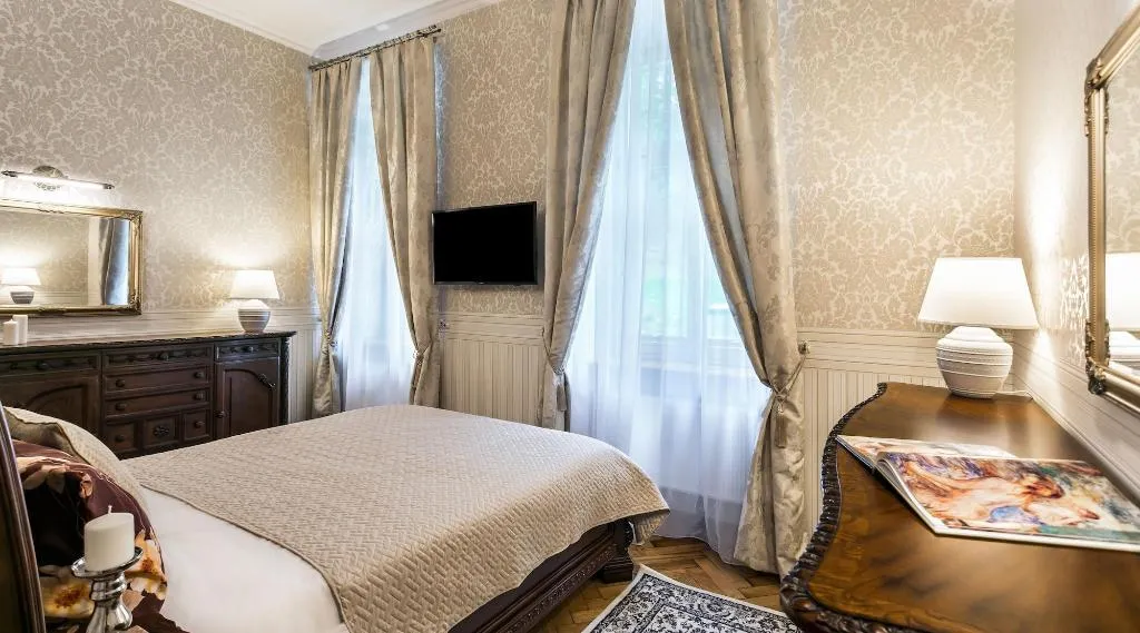 APARTMENT SUPERIOR CAPACITY 4 Room, Exclusive Royal Apartments, Krakow