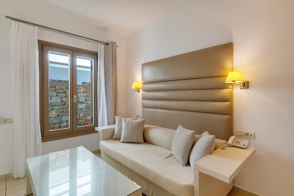 JUNIOR SUITE STANDARD Room, Lithos by Spyros & Flora, Mykonos