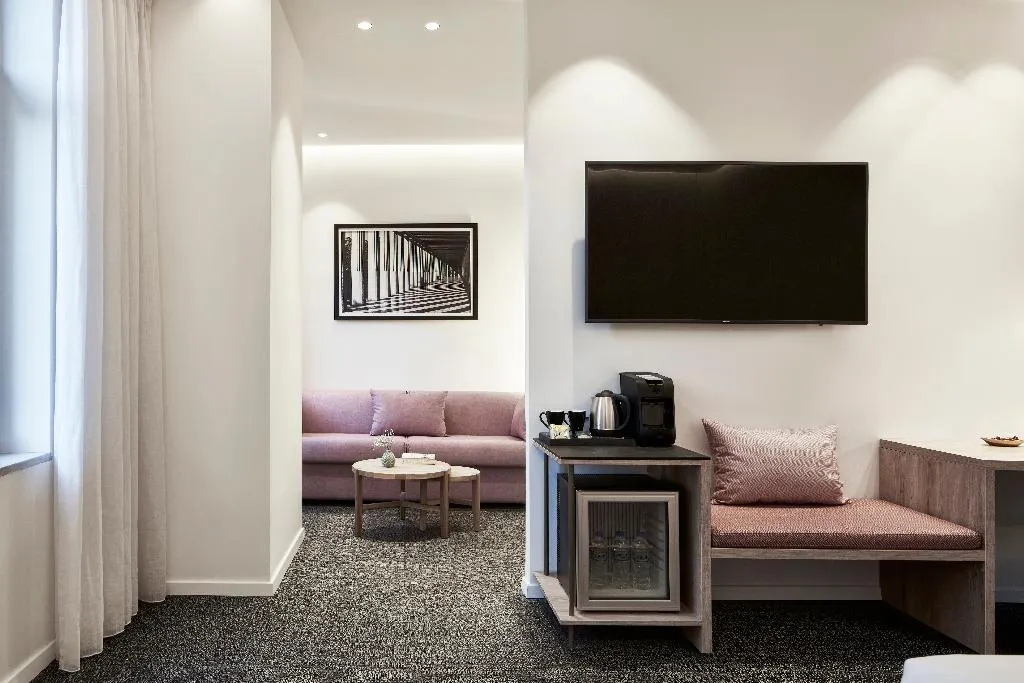 SUITE DELUXE Room, NLH Monastiraki, Athens